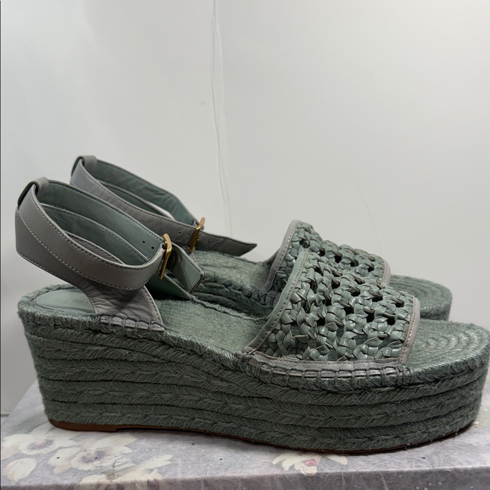 Tory Burch Stylish mint Woven Platform Sandals